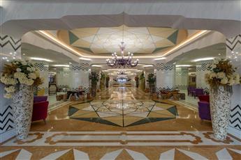 Royal Taj Mahal Hotel 5*