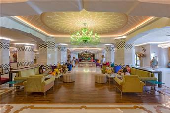 Royal Taj Mahal Hotel 5*