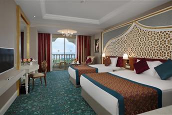 Royal Taj Mahal Hotel 5*