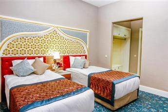 Royal Taj Mahal Hotel 5*