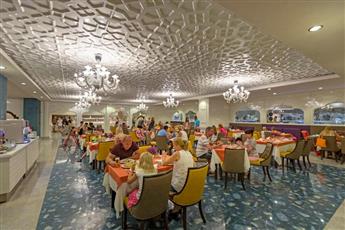 Royal Taj Mahal Hotel 5*