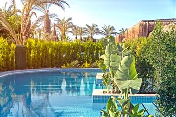 Royal Wings Hotel Lara