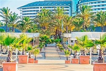 Royal Wings Hotel Lara