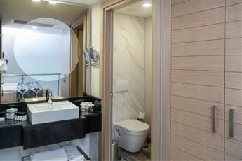 Royal Wings Hotel Lara