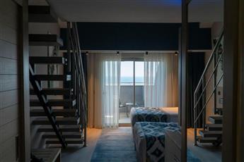 Royal Wings Hotel Lara