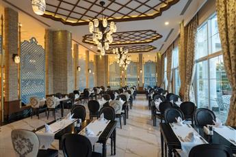 Rubi Platinum Spa Resort & Suites 5*