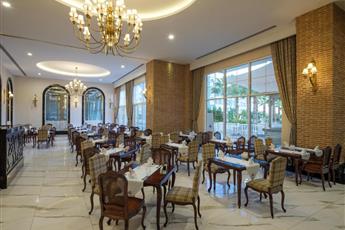 Rubi Platinum Spa Resort & Suites 5*