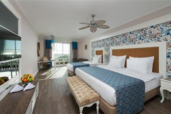 Rubi Platinum Spa Resort & Suites
