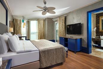 Rubi Platinum Spa Resort & Suites