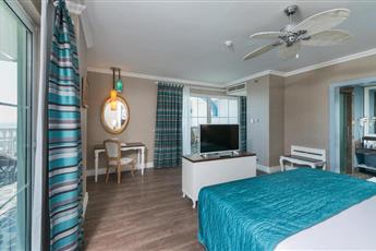 Rubi Platinum Spa Resort & Suites