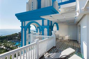 Rubi Platinum Spa Resort & Suites