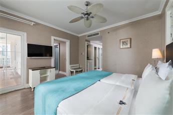 Rubi Platinum Spa Resort & Suites