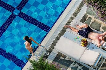 Rubi Platinum Spa Resort & Suites