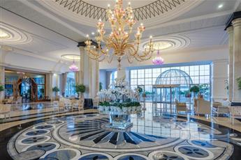 Rubi Platinum Spa Resort & Suites
