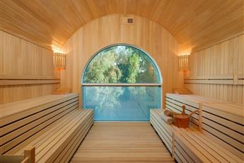 Rubi Platinum Spa Resort & Suites