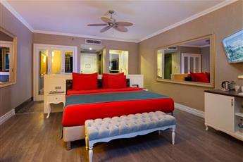 Rubi Platinum Spa Resort & Suites