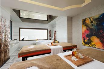Rubi Platinum Spa Resort & Suites