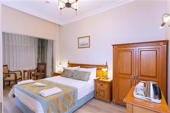 Saba Hotel 3*