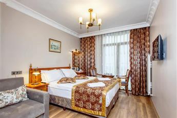 Saba Hotel 3*