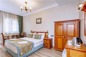 Saba Hotel 3*