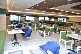 Sailor's Beach Club 5*