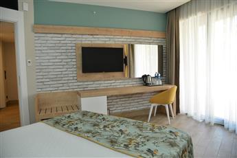 Sailor's Beach Club 5*