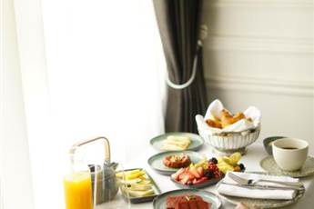 Sanasaryan Han a Luxury Collection Hotel 5*