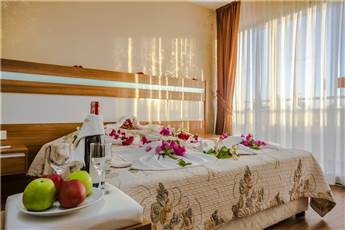 Santa Marina Hotel 3*