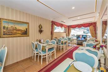 Santa Sophia Hotel 3*