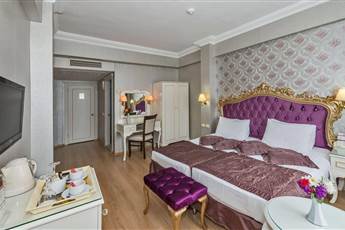 Santa Sophia Hotel 3*