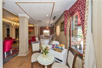 Santa Sophia Hotel 3*