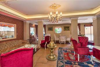 Santa Sophia Hotel 3*