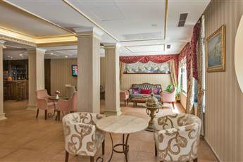 Santa Sophia Hotel 3*