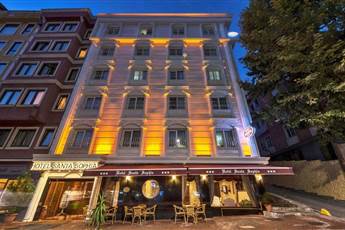 Santa Sophia Hotel 3*