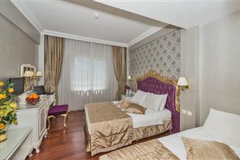 Santa Sophia Hotel 3*