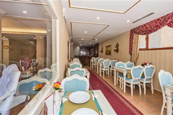 Santa Sophia Hotel 3*