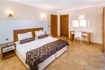 Saritas Hotel