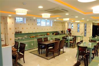 Sarnic Premier Hotel 4*