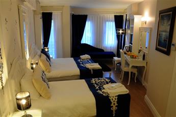 Sarnic Premier Hotel 4*