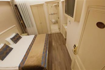 Sarnic Premier Hotel