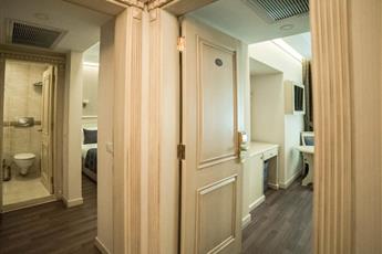 Sarnic Premier Hotel