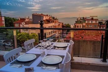 Sarnic Premier Hotel