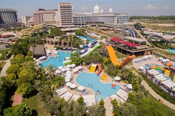 Saturn Palace Resort 5*
