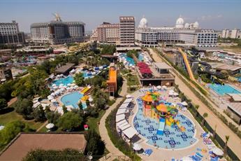 Saturn Palace Resort 5*