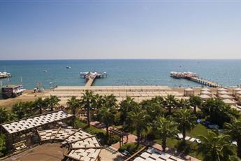 Saturn Palace Resort 5*