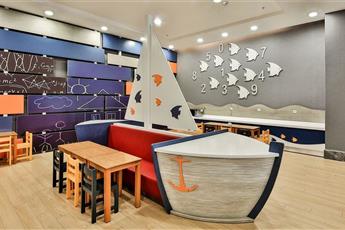 Saturn Palace Resort 5*