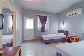 Sayanora Hotel