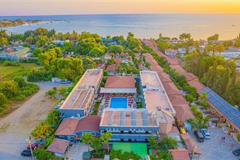 Sayanora Hotel