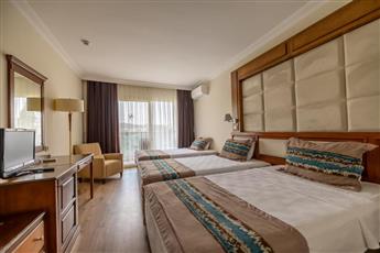 Scala Nuova Beach Hotel 4*