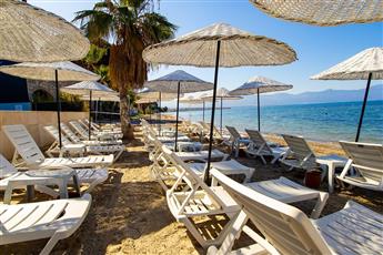 Scala Nuova Beach Hotel 4*